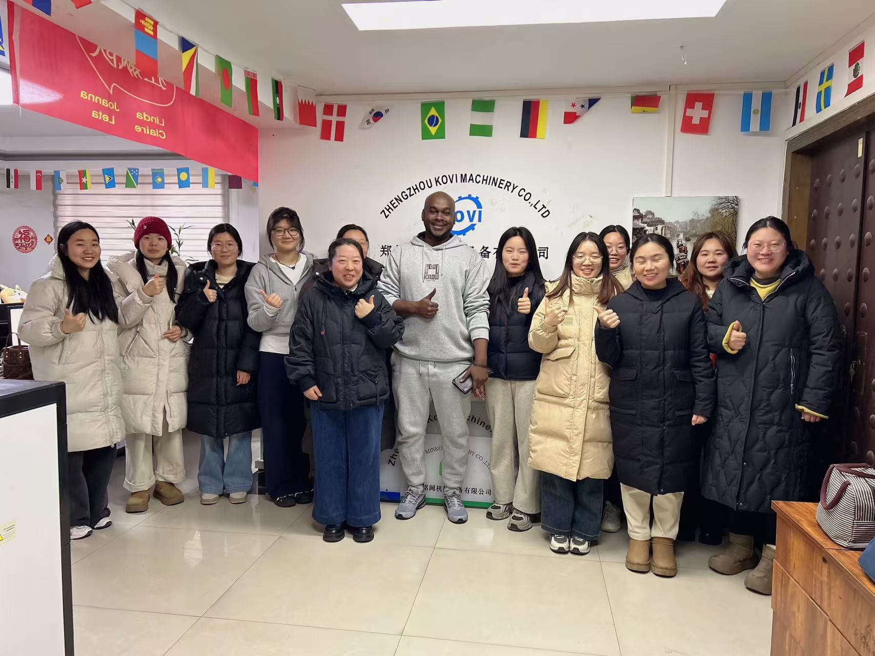 Customers Come To Our Company For Inspection